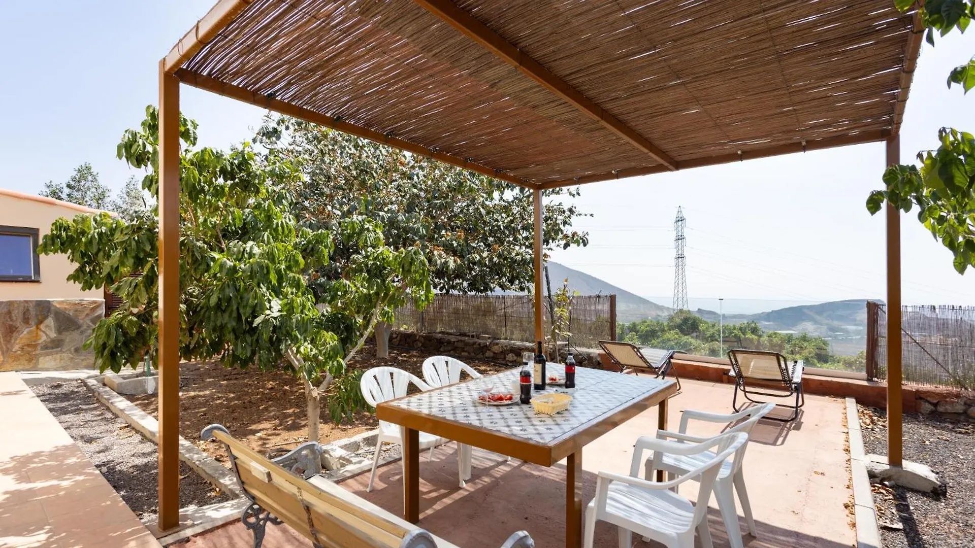 Home2Book Fantasy Villa & Nature, Private Pool 圣米格尔德阿沃纳 0*,
